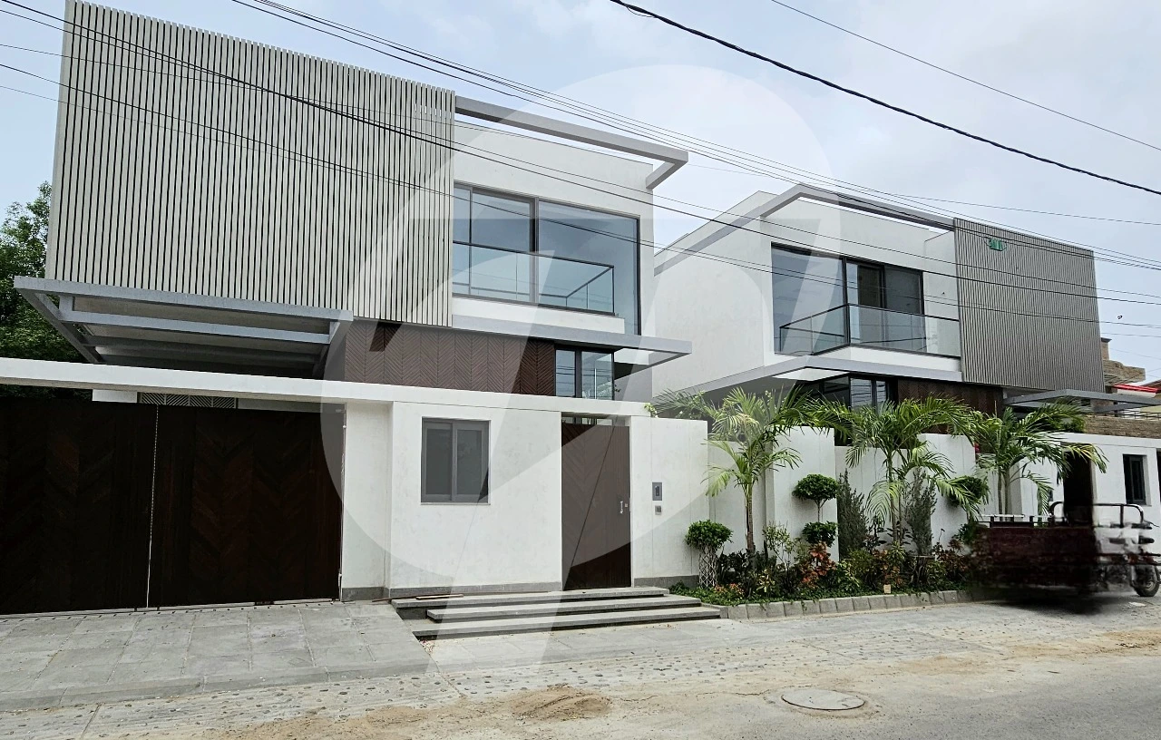 Twin Bungalow